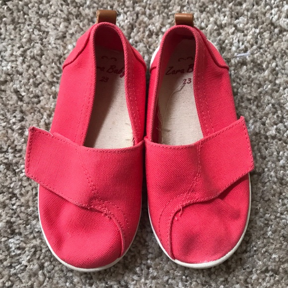 Zara Shoes Zara Baby Girls Size 23 Red Shoes With Velcro Poshmark
